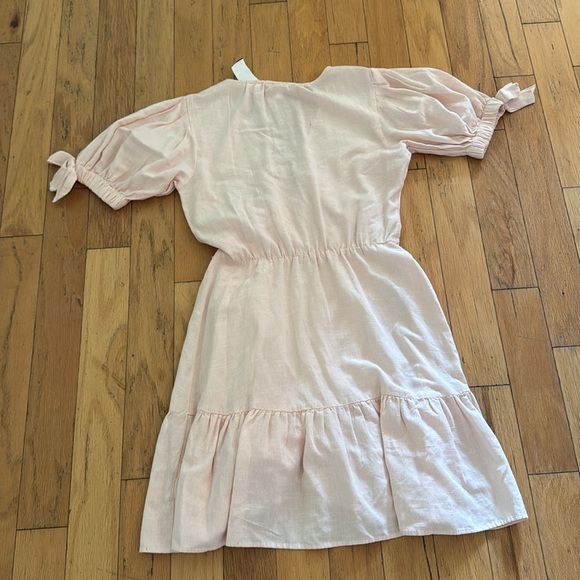 Lauren Conrad | Light Pink Stripe Ruffle Dress | Puff Sleeves | Bows | size XS - Picture 7 of 7